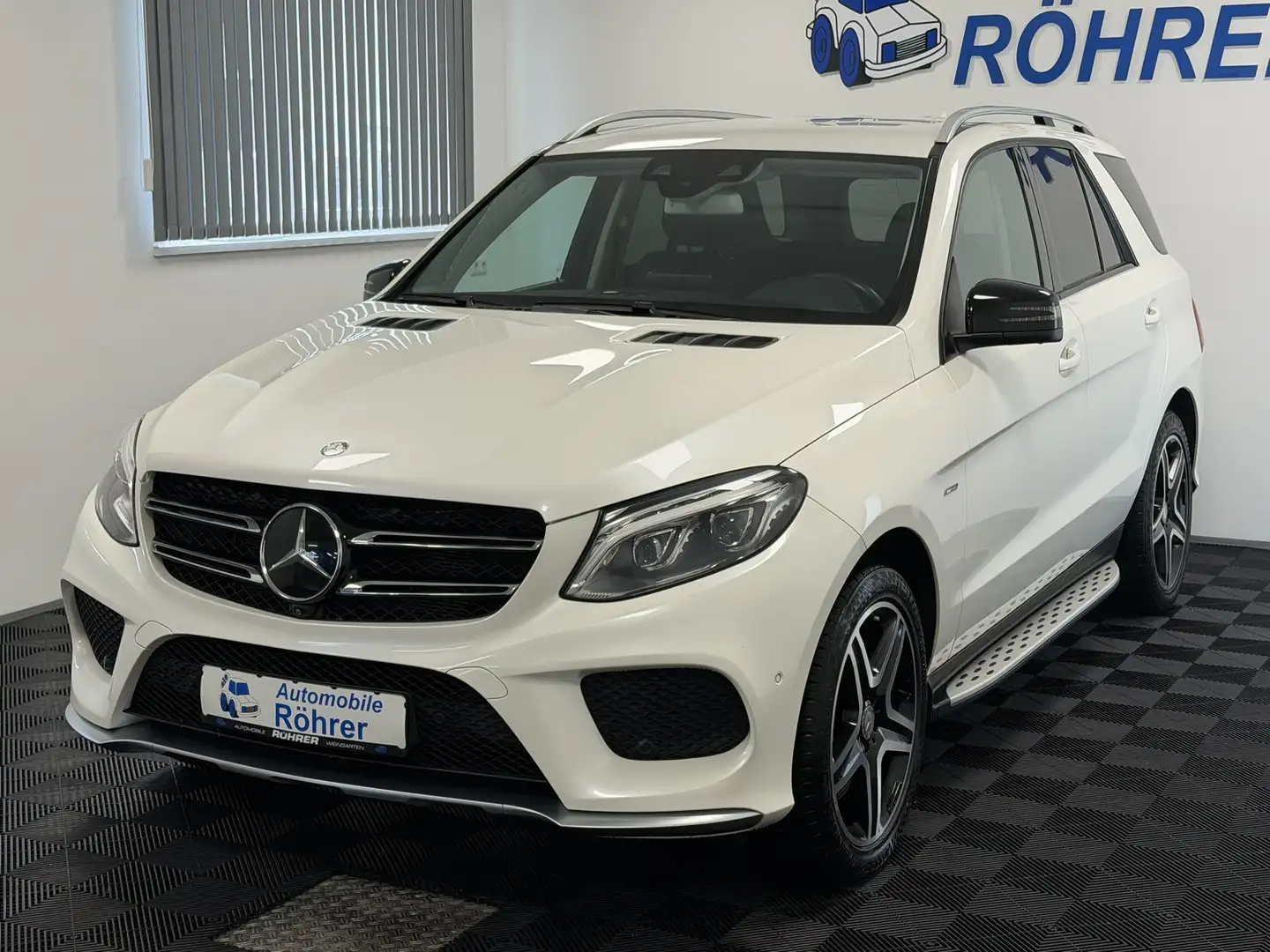 Mercedes-Benz GLE 450 43 4M AMG 360G AHK ILS-LED Distronic+ Weiß - 2