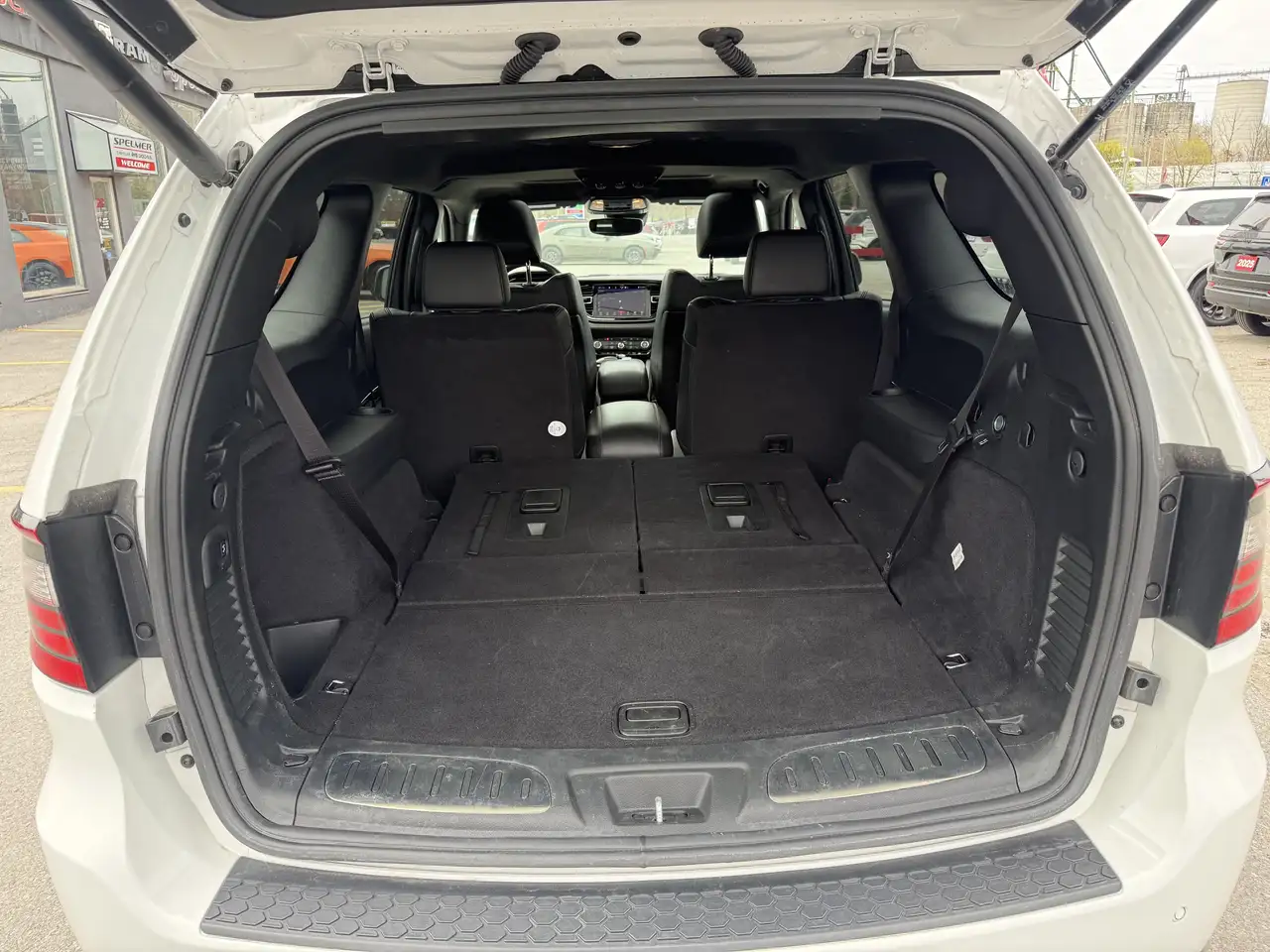 Dodge Durango снимка Dodge Durango