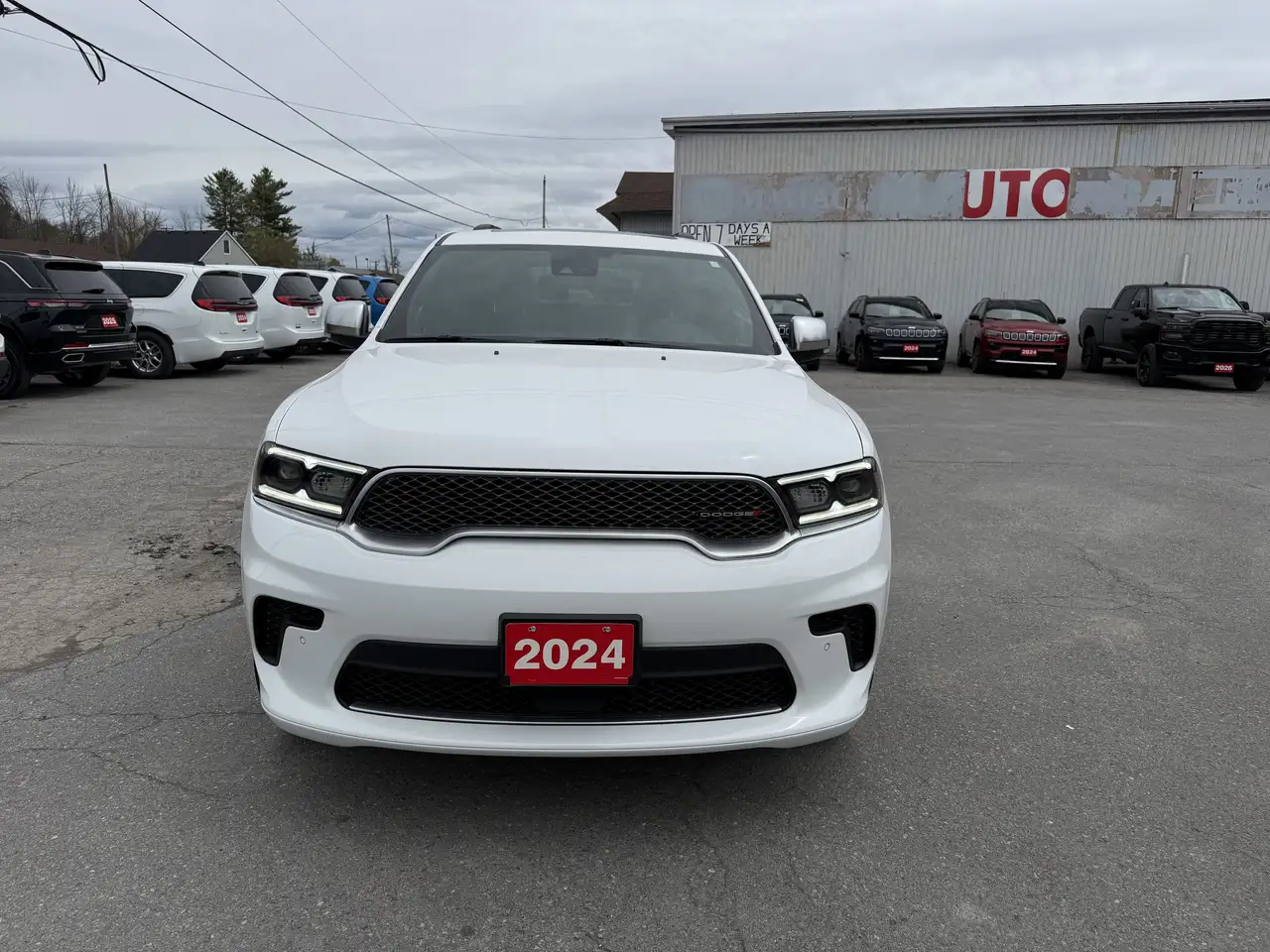 Dodge Durango снимка Dodge Durango