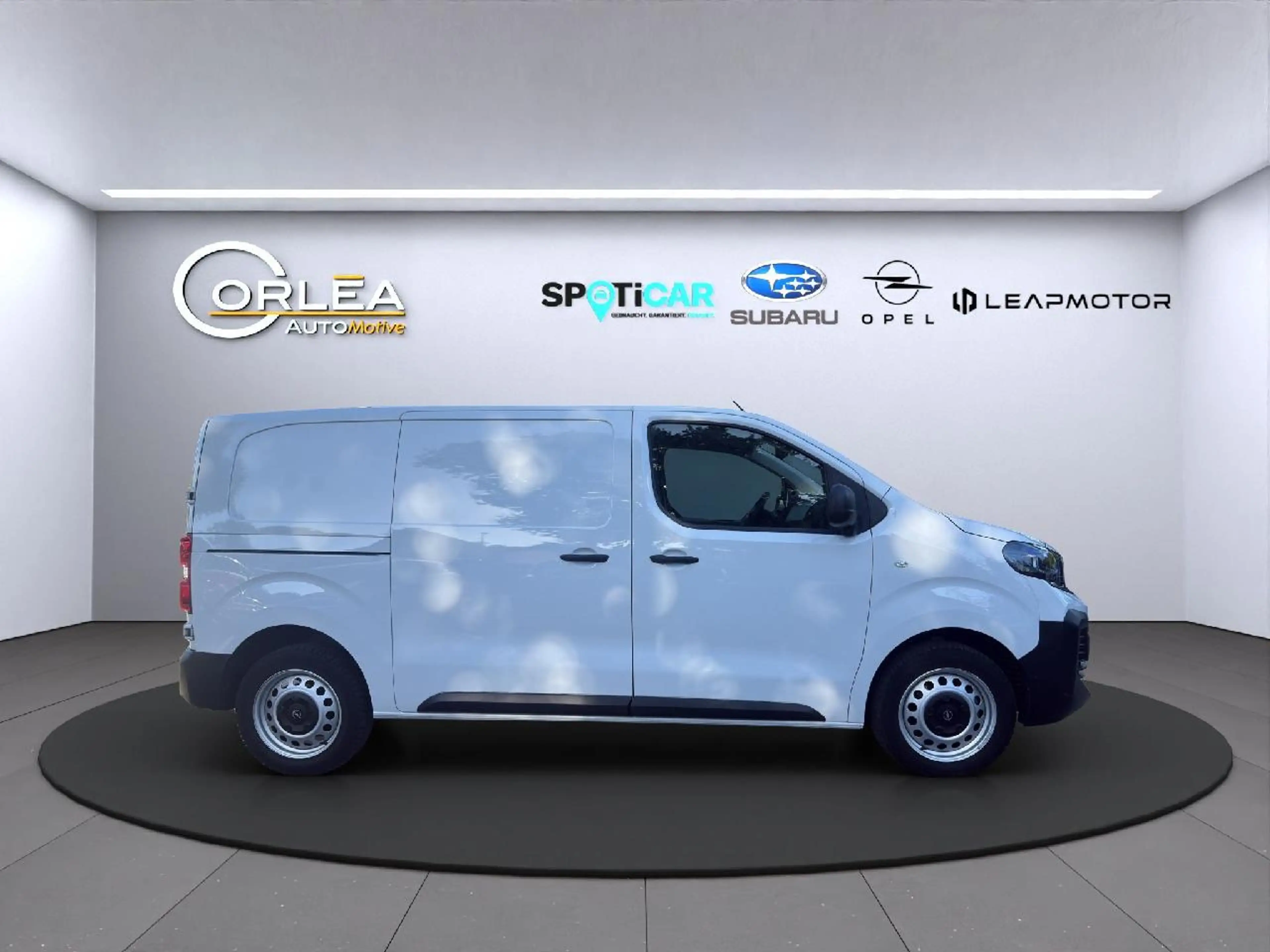 Opel Vivaro Vivaro Kasten 1.5D AHK 2xSchiebetüren Allwetter — photo 5