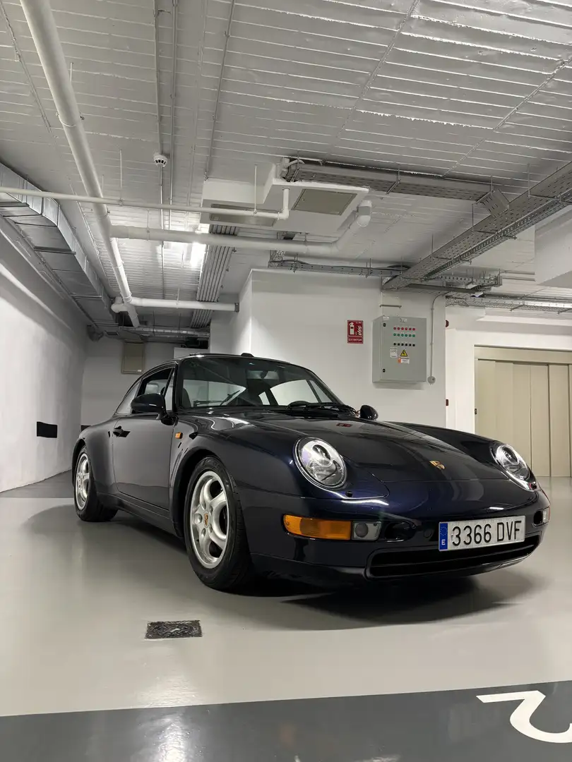 Porsche 993 911 Carrera - 1