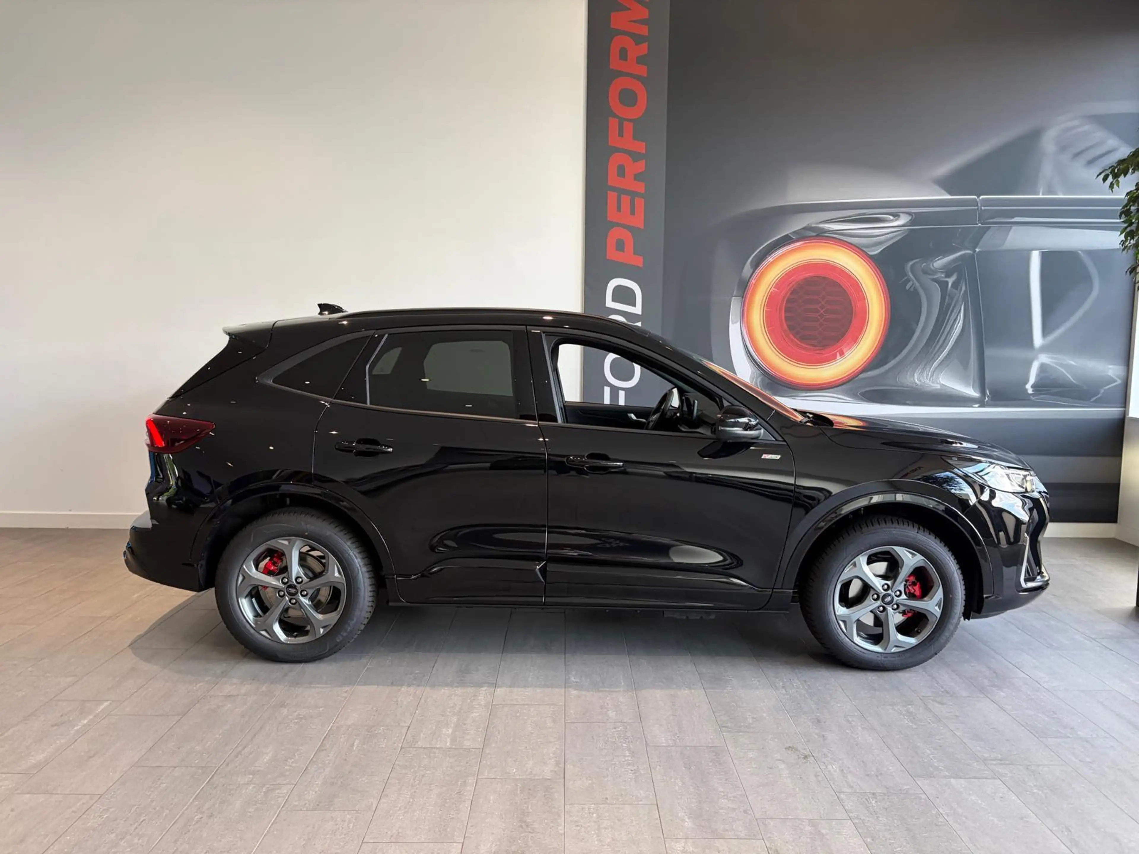 Ford Kuga 2.5 PHEV | ST-LINE X | TREKHAAK | ALL-WEATHER BAND — photo 7