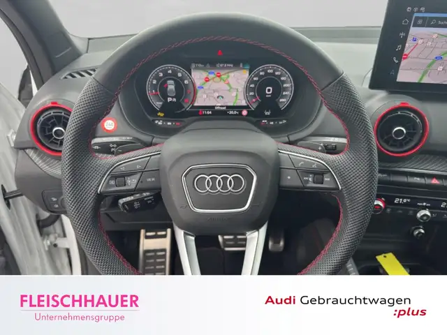 Audi Q2 view 11