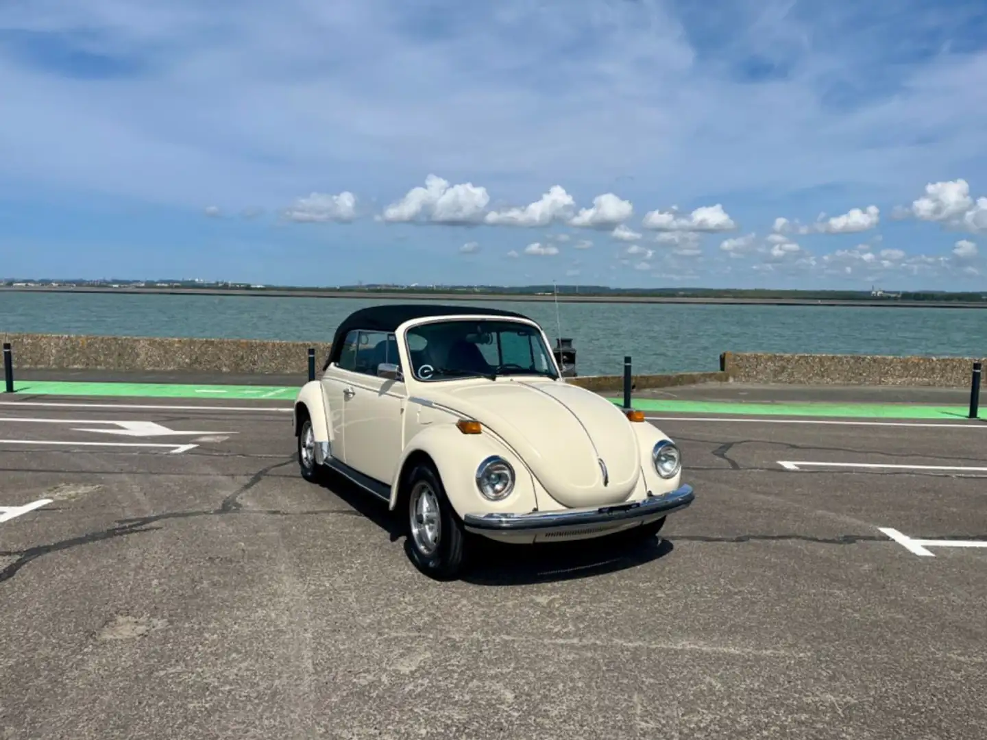 Volkswagen Beetle 1303 - 1