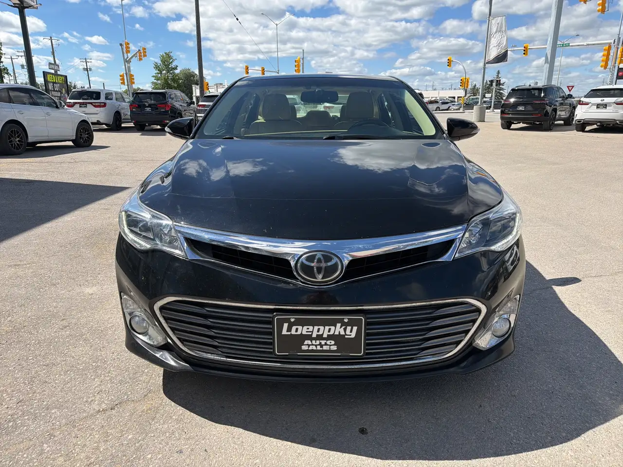 Toyota Avalon снимка Toyota Avalon