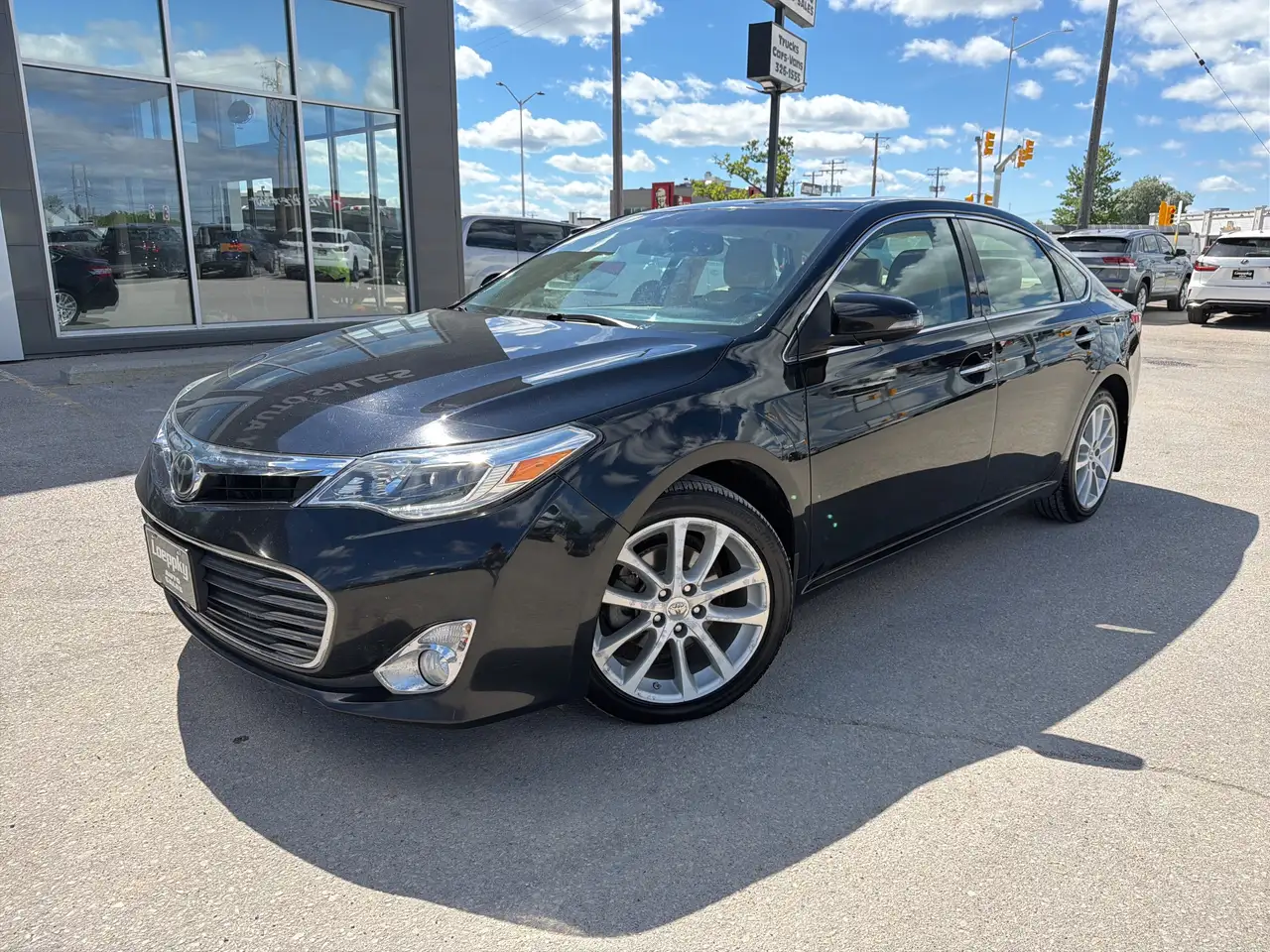 Toyota Avalon снимка Toyota Avalon