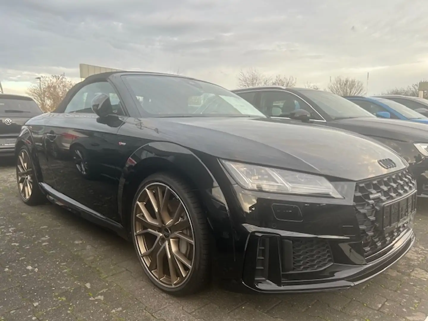 Audi TT Roadster 45 TFSI quattro, NP: 70.000 € Schwarz - 2