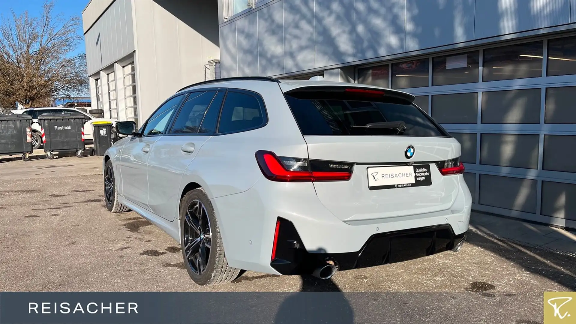 BMW 318 i Tou Aut.M Sport,AHK,RFK,adLED Grau - 2