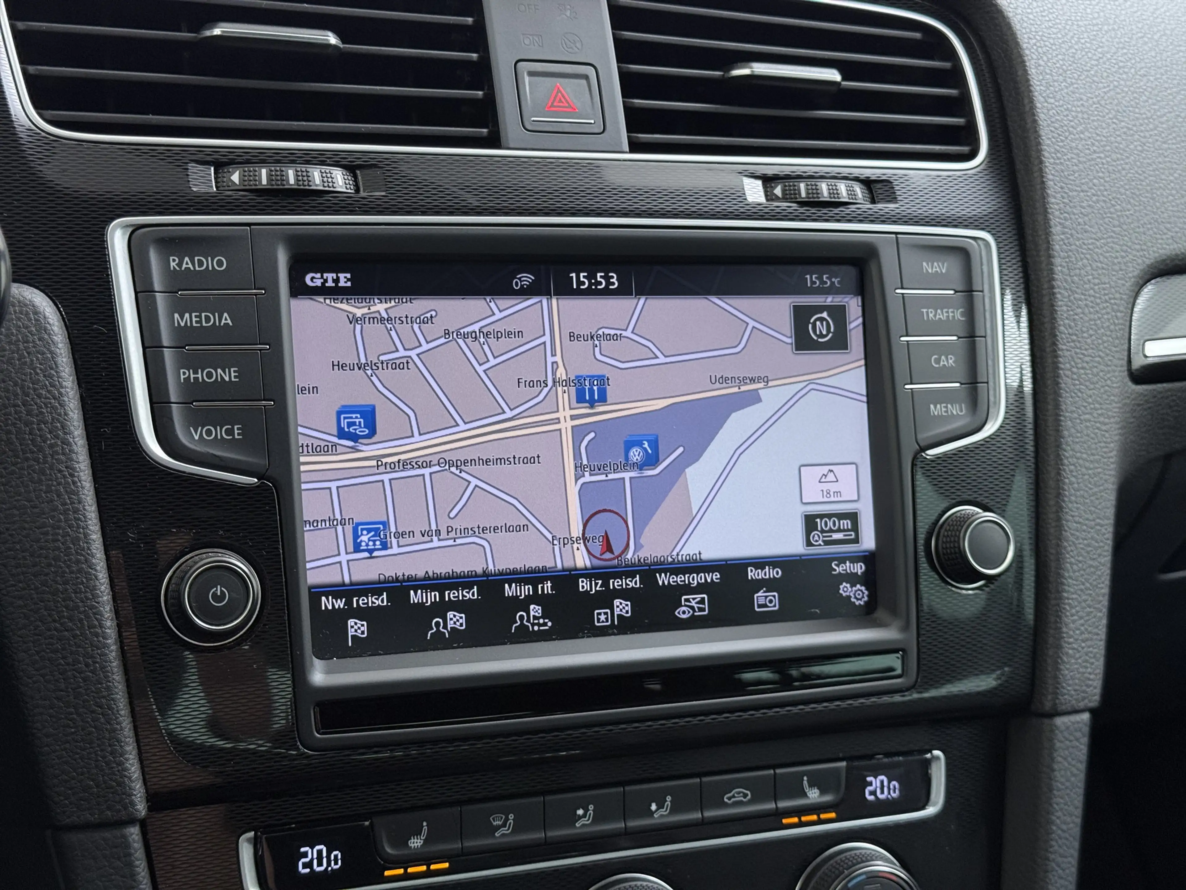 Volkswagen Golf GTE 1.4TSI Leer Navi Keyless AppConnect CruiseControl — photo 9