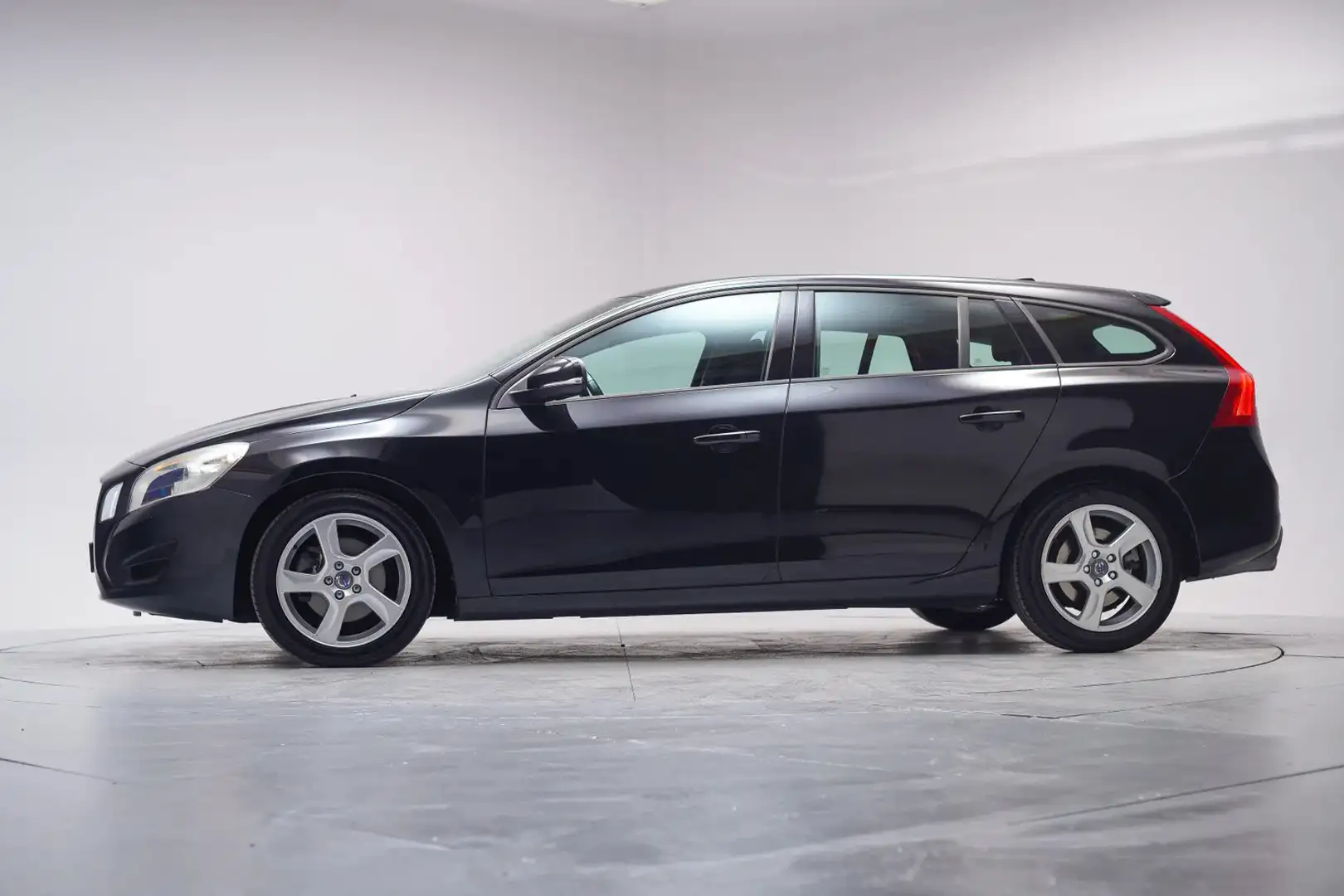 Volvo V60 1,6 T3 Kinetic [ Airco cruise controle licht metaa Nero - 2