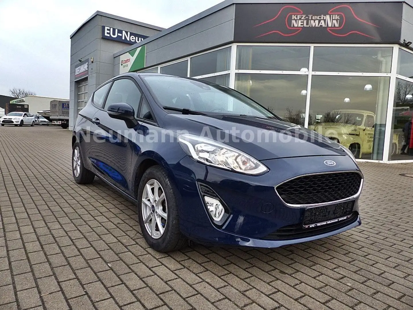 Ford Fiesta Cool & Connect Blau - 1