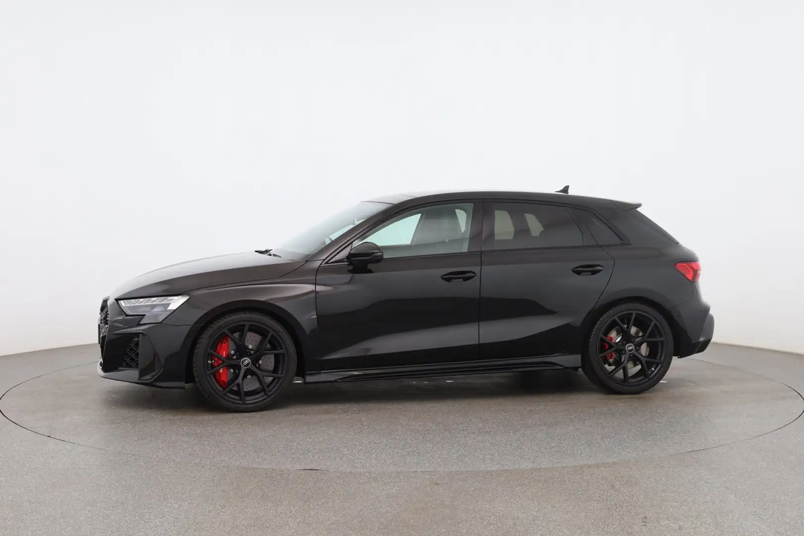 Audi RS3 Audi RS 3 Sportback Schwarz - 2