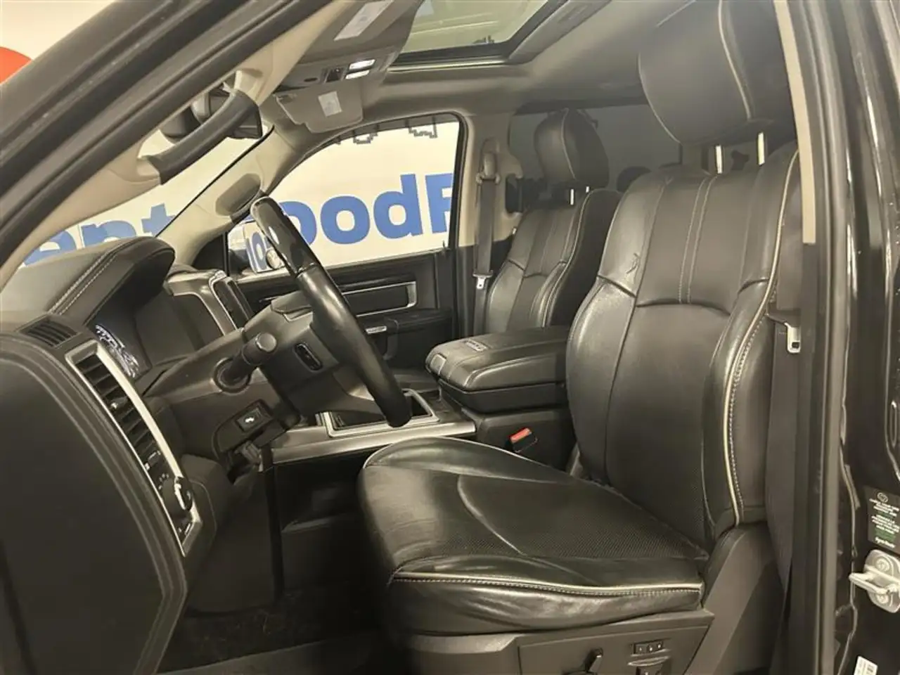 RAM 1500 fotografie RAM 1500