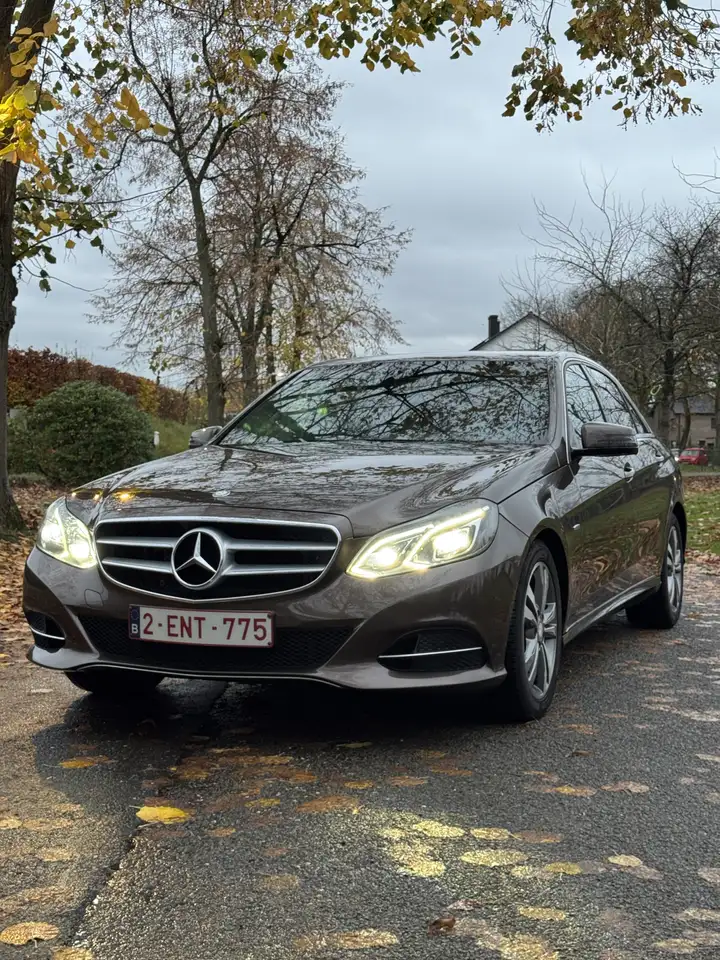 Mercedes-Benz E 200