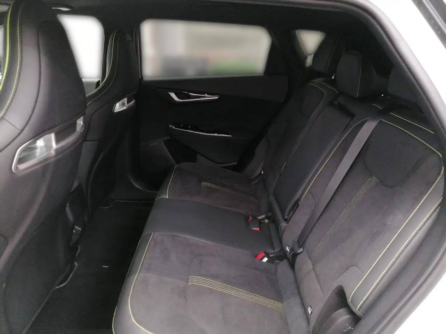 Kia EV6 GT 77,4 kWh AWD Glasdach Білий - 2