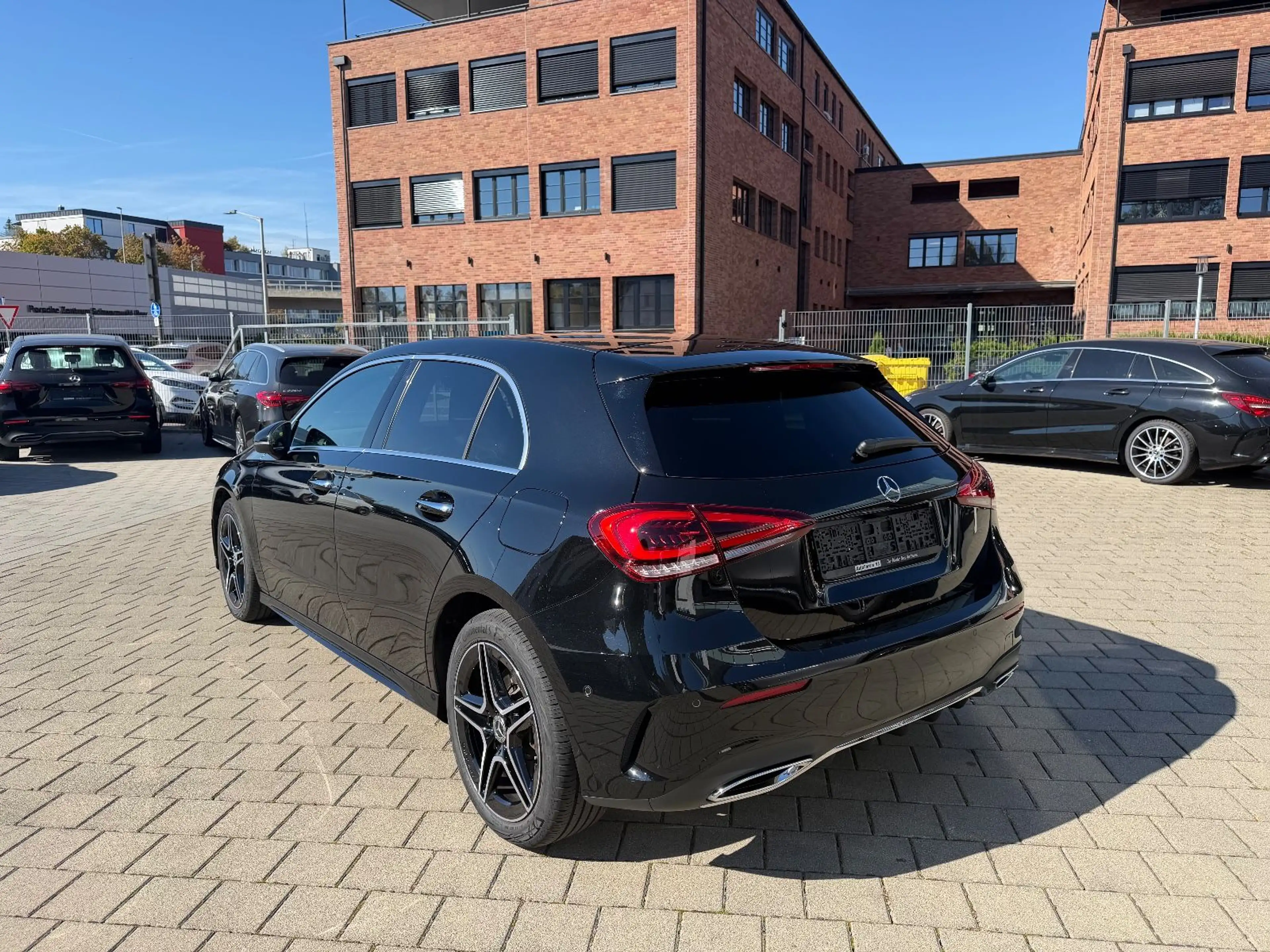 Mercedes-Benz A 250 e AMG*MBUX*Pano*Distr*Navi*Rcam — photo 8