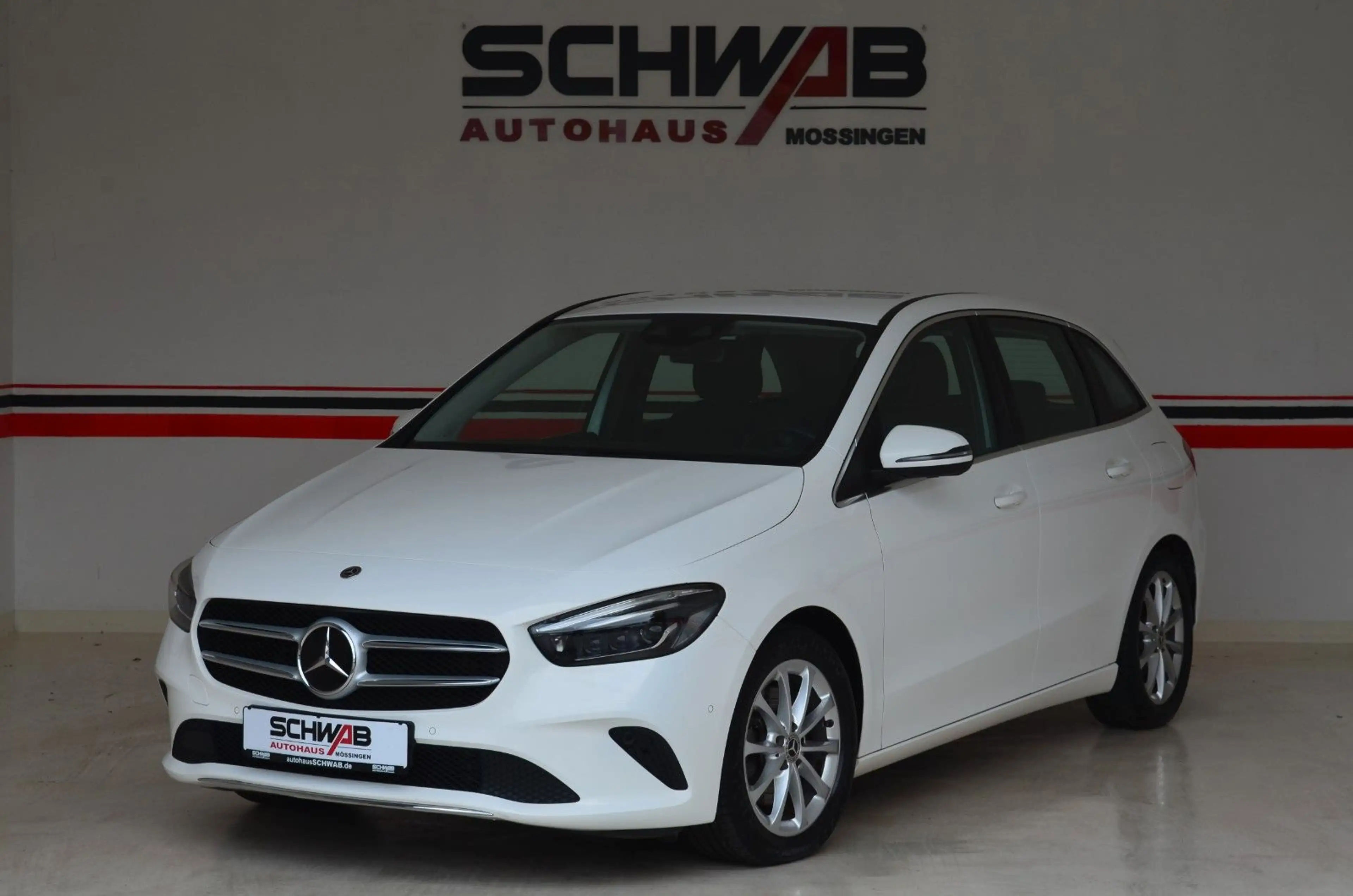 Mercedes-Benz B 220 d | Navi | LED | AHK | — photo 25