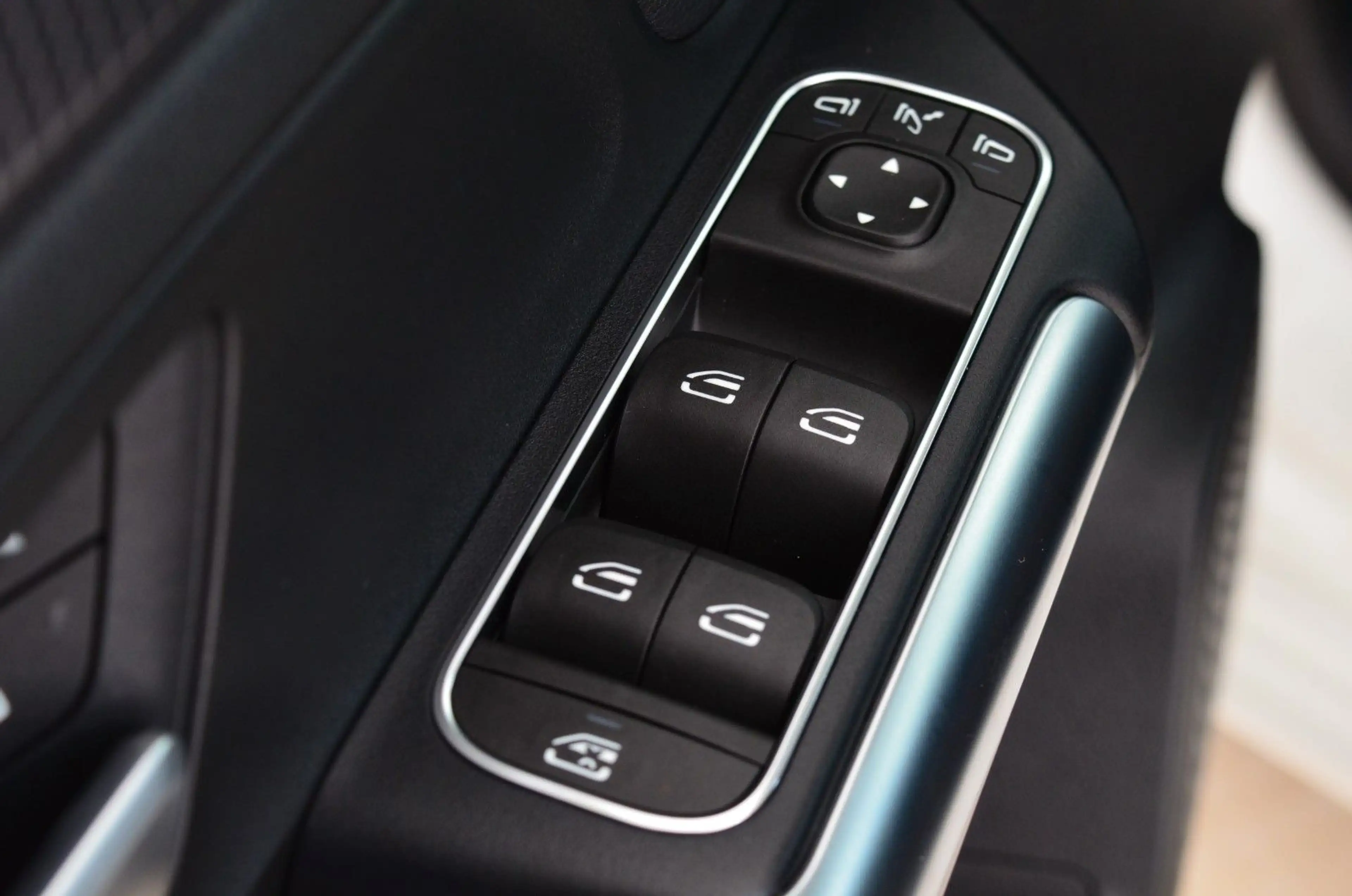 Mercedes-Benz B 220 d | Navi | LED | AHK | — photo 28