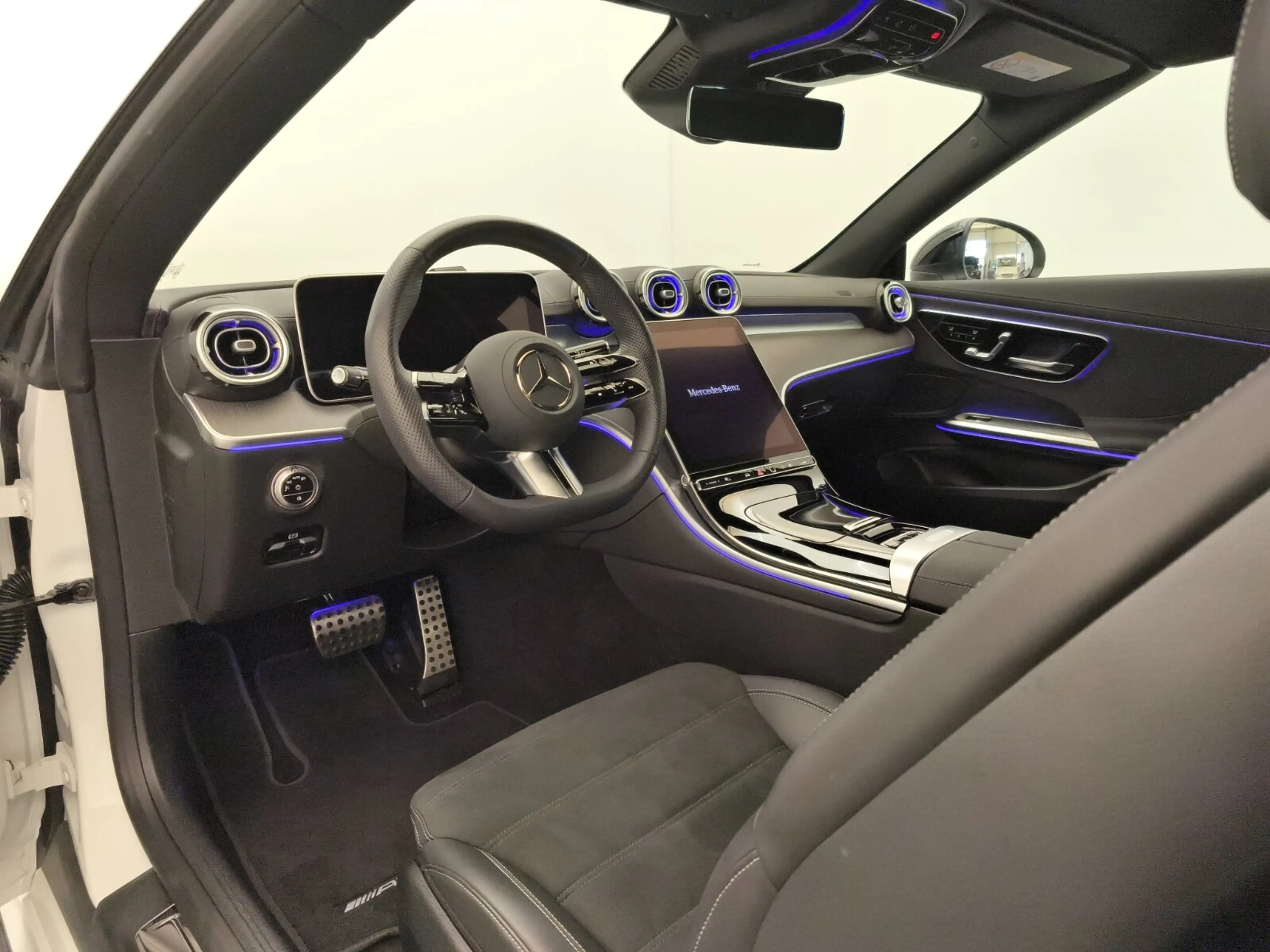 Mercedes-Benz CLE 220 CLE 220d Cabrio AMG Advanced+ Night KeyGo Memory — photo 11
