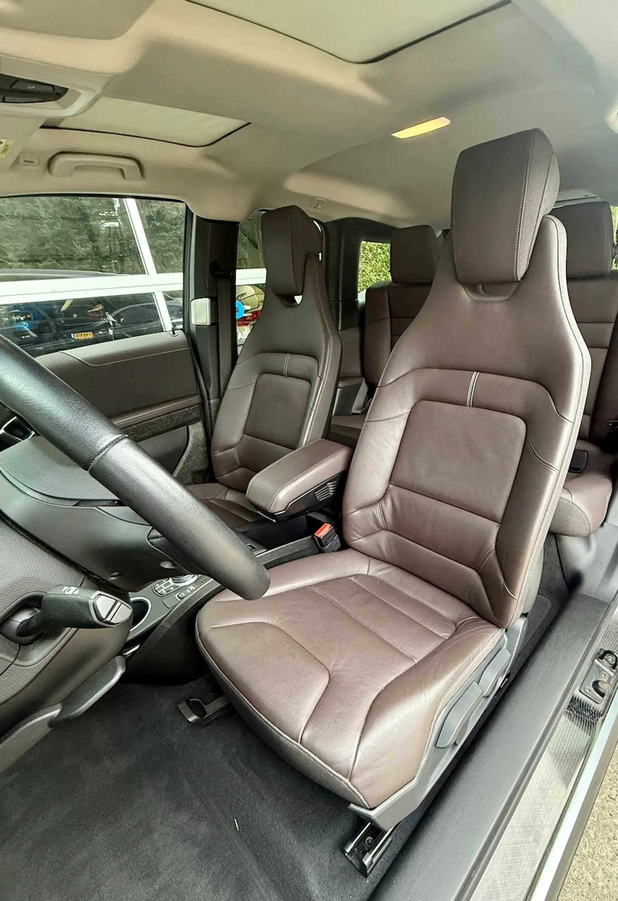 BMW i3 120Ah 42 kWh|Sunroof|Leer|Navi|Camera — photo 10