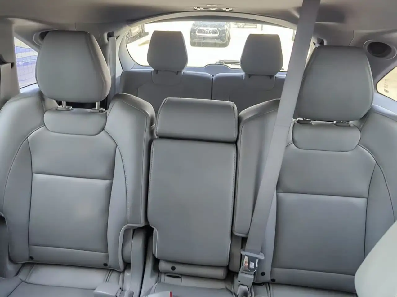 Acura MDX снимка Acura MDX