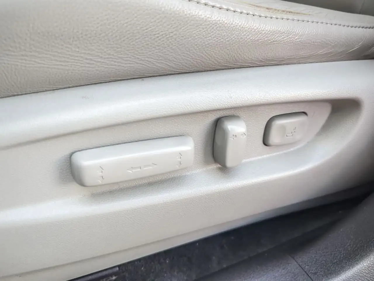 Acura MDX снимка Acura MDX