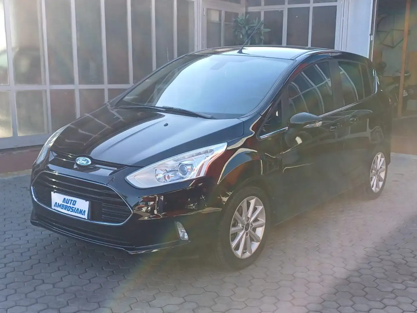 Ford B-Max 1.5 tdci Business Titanium 75cv E6 NEOPATENTATI OK Nero - 1