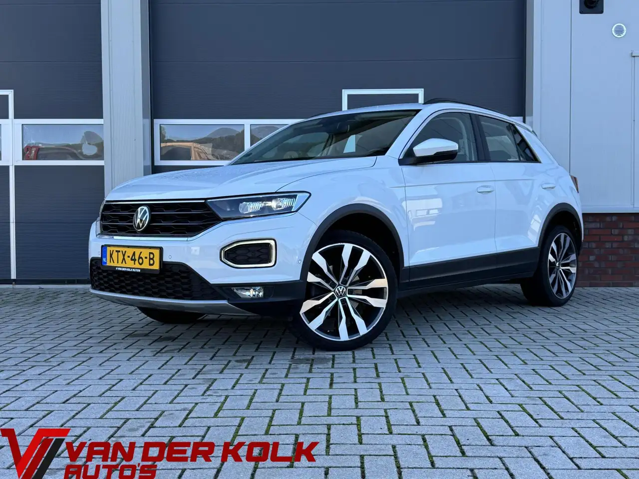 Volkswagen T-Roc 1.5 TSI Sport Full LED Carplay Navigatie A