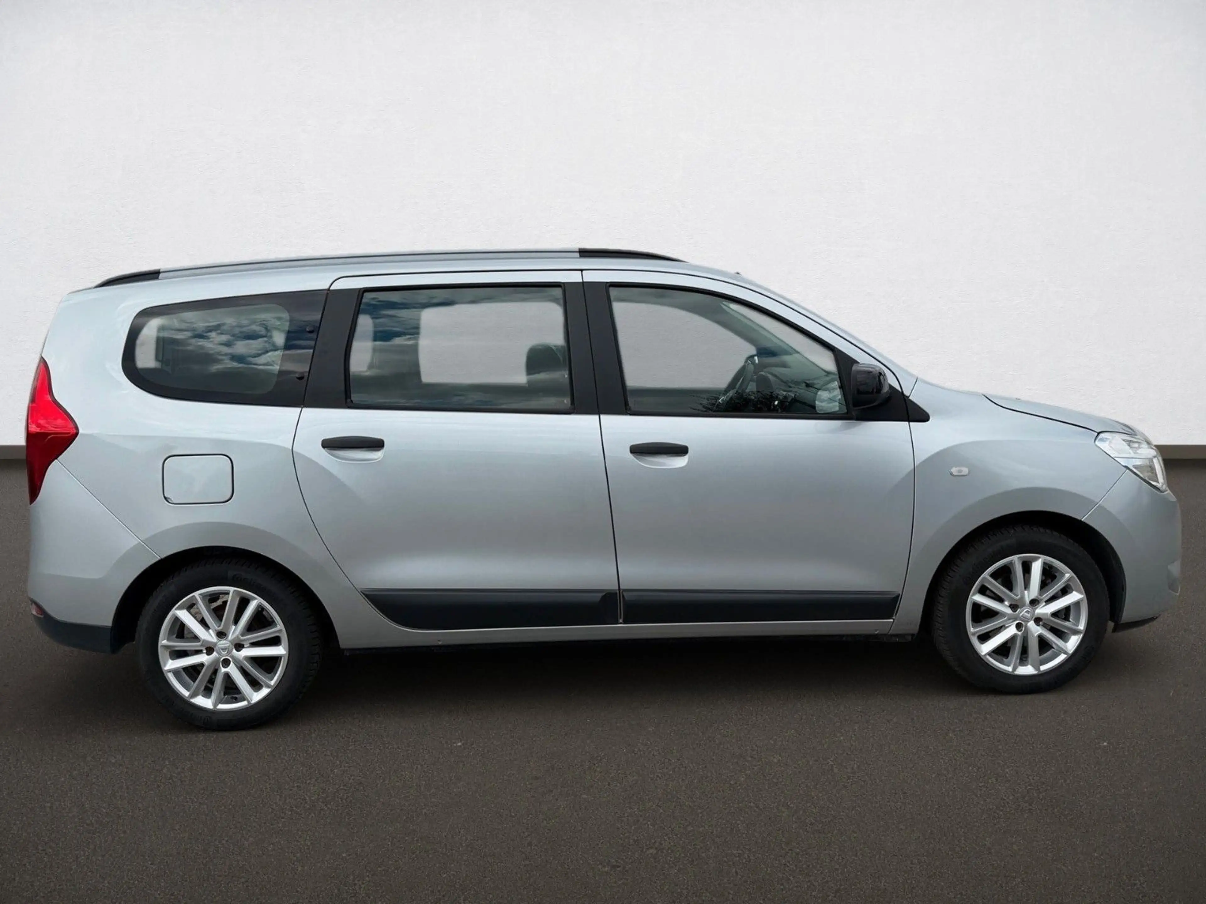 Dacia Lodgy Comfort 1.3 tce 7 Sitzer — photo 7