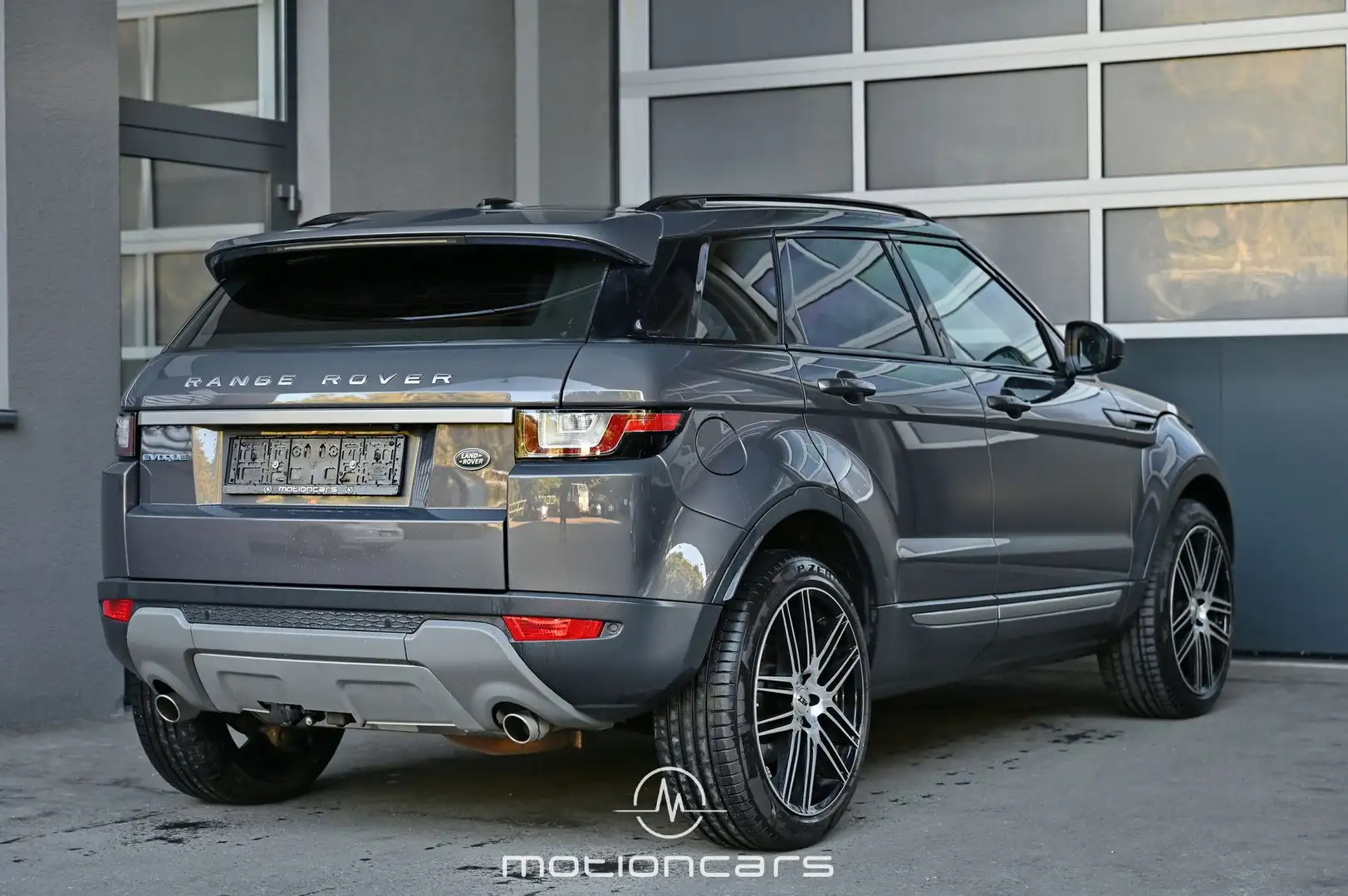 Land Rover Range Rover Evoque 2,0 Si4 Pure Coupe Pickerl NEU Grijs - 2