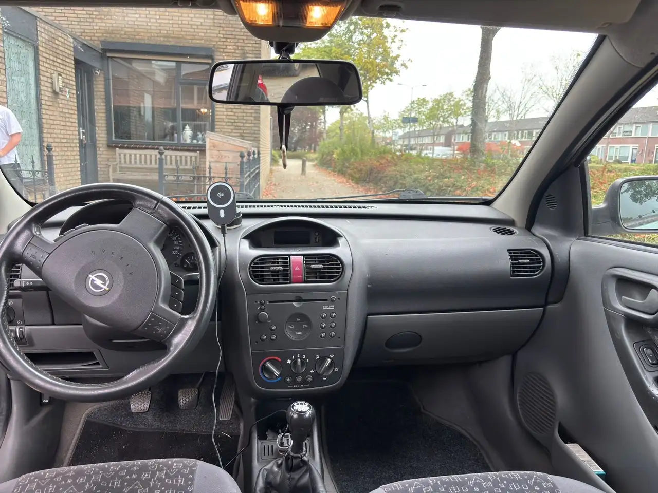 Opel Corsa 1.4-16V Elegance, foto 5
