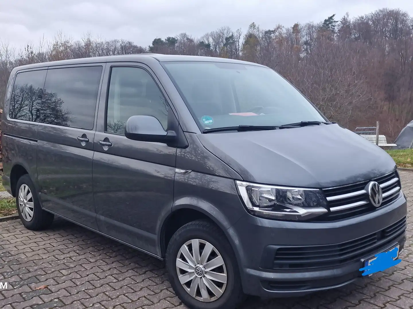 Volkswagen T6 Caravelle Caravelle DSG Kurz EcoProfi Grau - 2