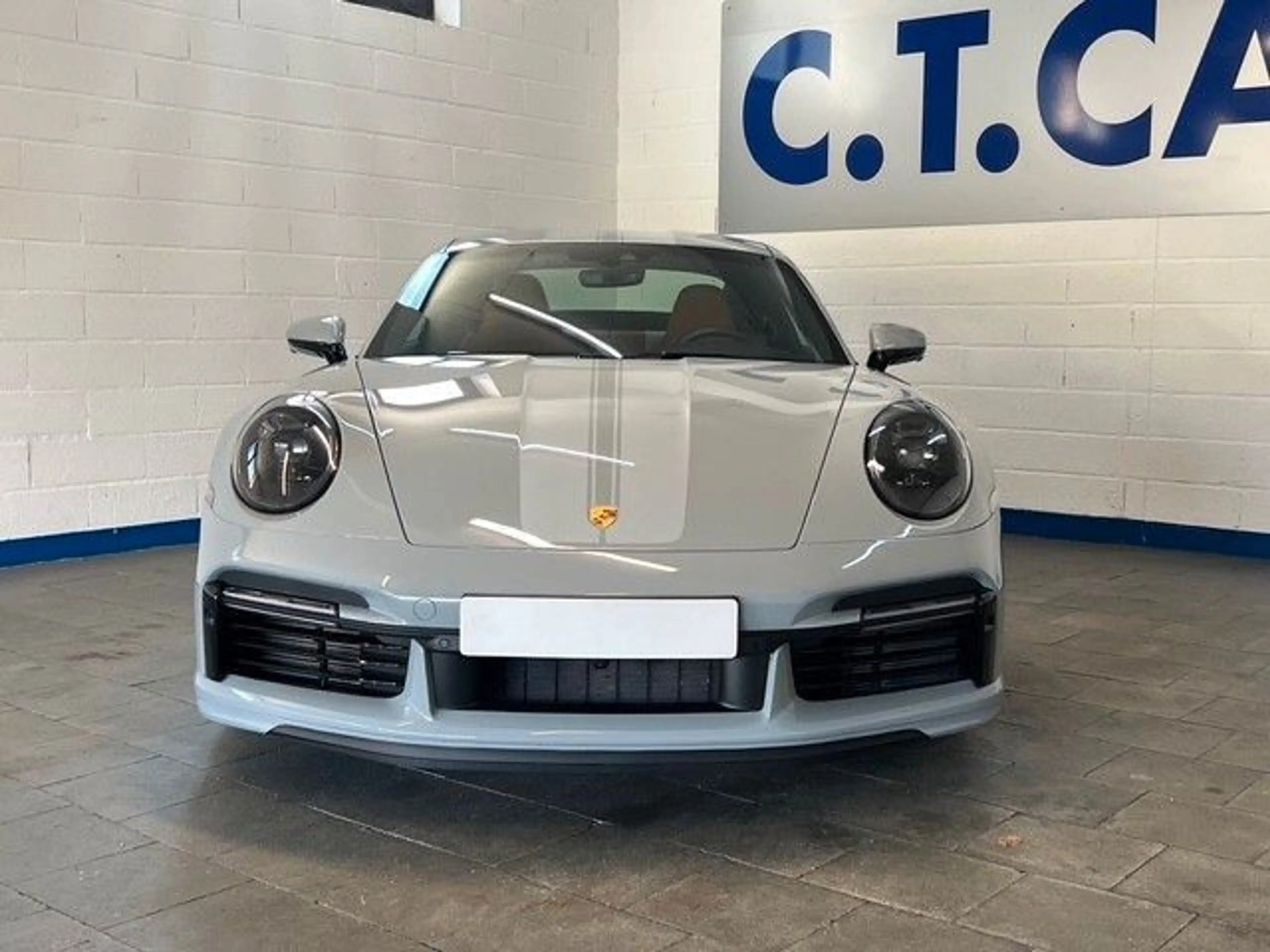 Porsche 992 911 Sport Classic I Limited Edition 560 of 1.250 I — photo 15