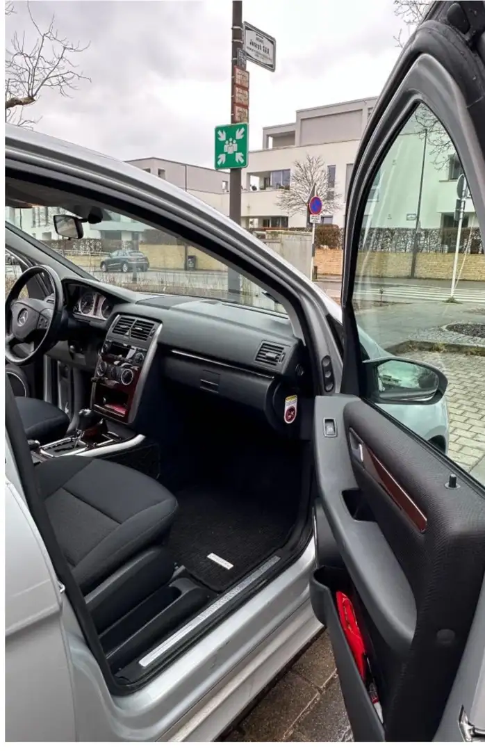 Mercedes-Benz B 180 CDI Autotronic Special Edition - 1