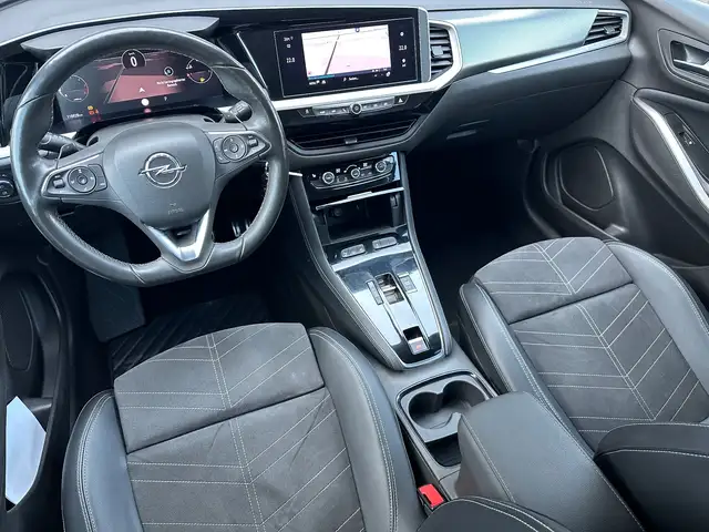 Opel Grandland X view 12