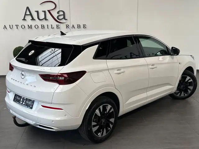 Opel Grandland X view 5
