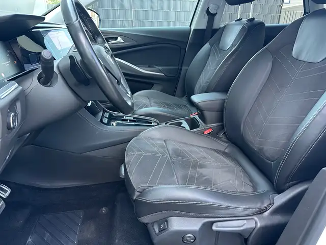 Opel Grandland X view 10