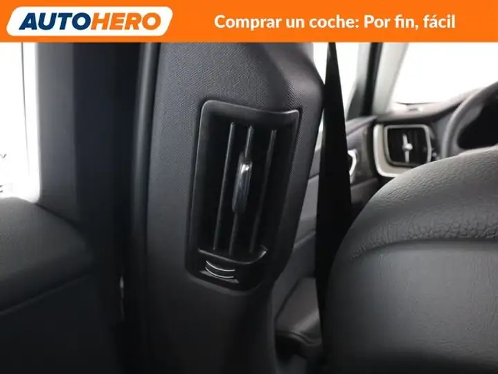Volvo XC60 2022, foto 37
