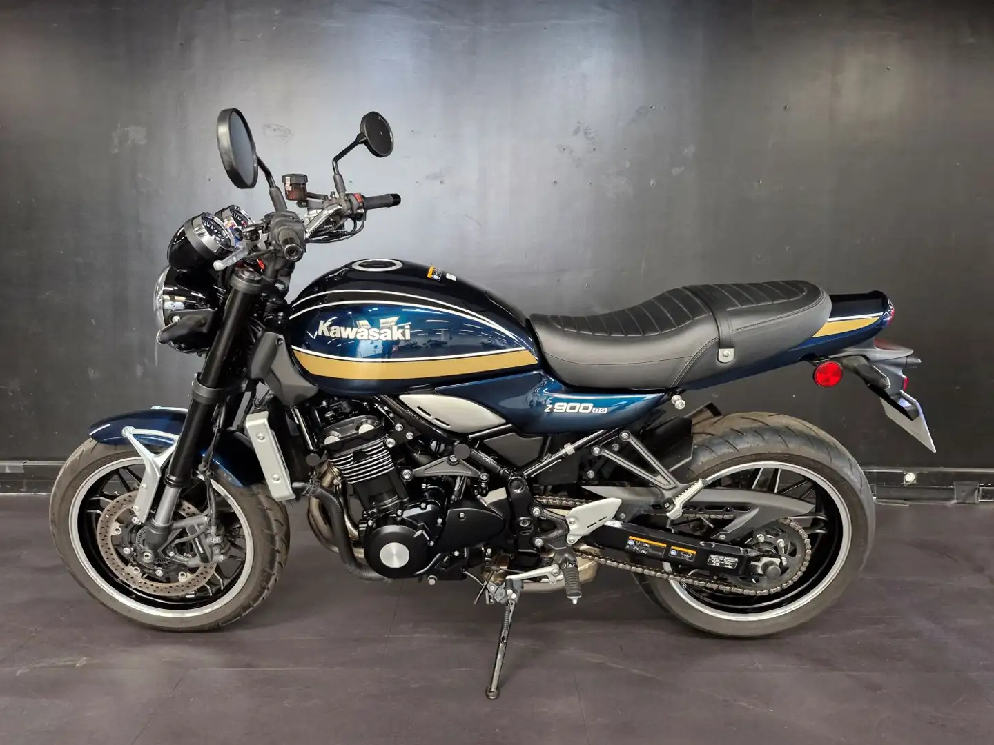 Kawasaki Z 900 Blue - 1