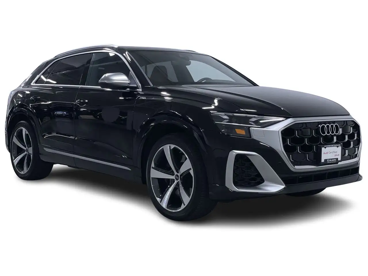 Audi SQ8 снимка Audi SQ8