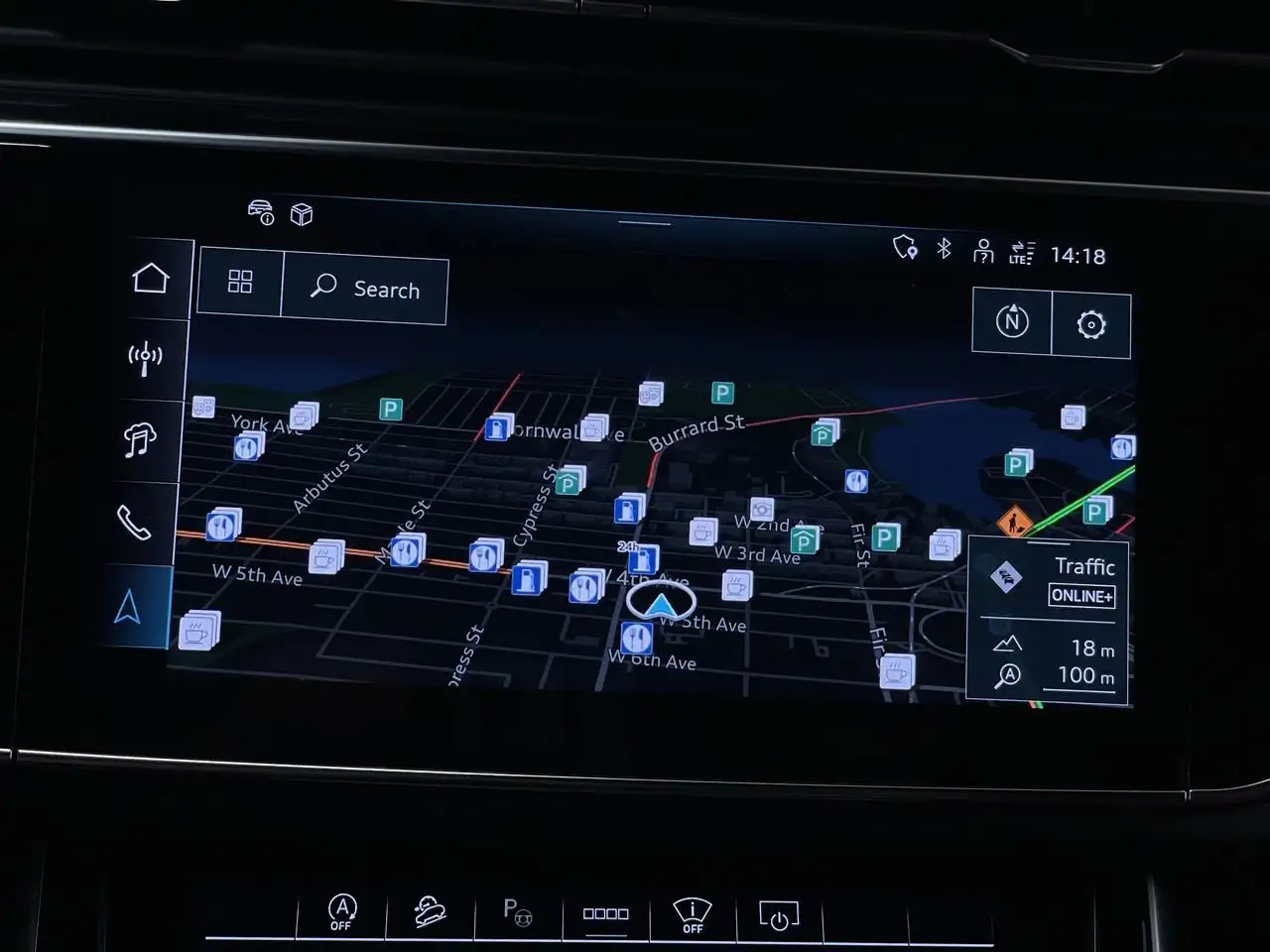Audi SQ8 снимка Audi SQ8
