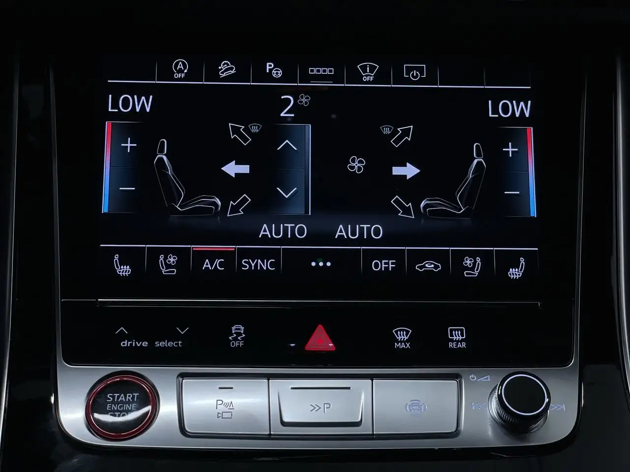 Audi SQ8 снимка Audi SQ8