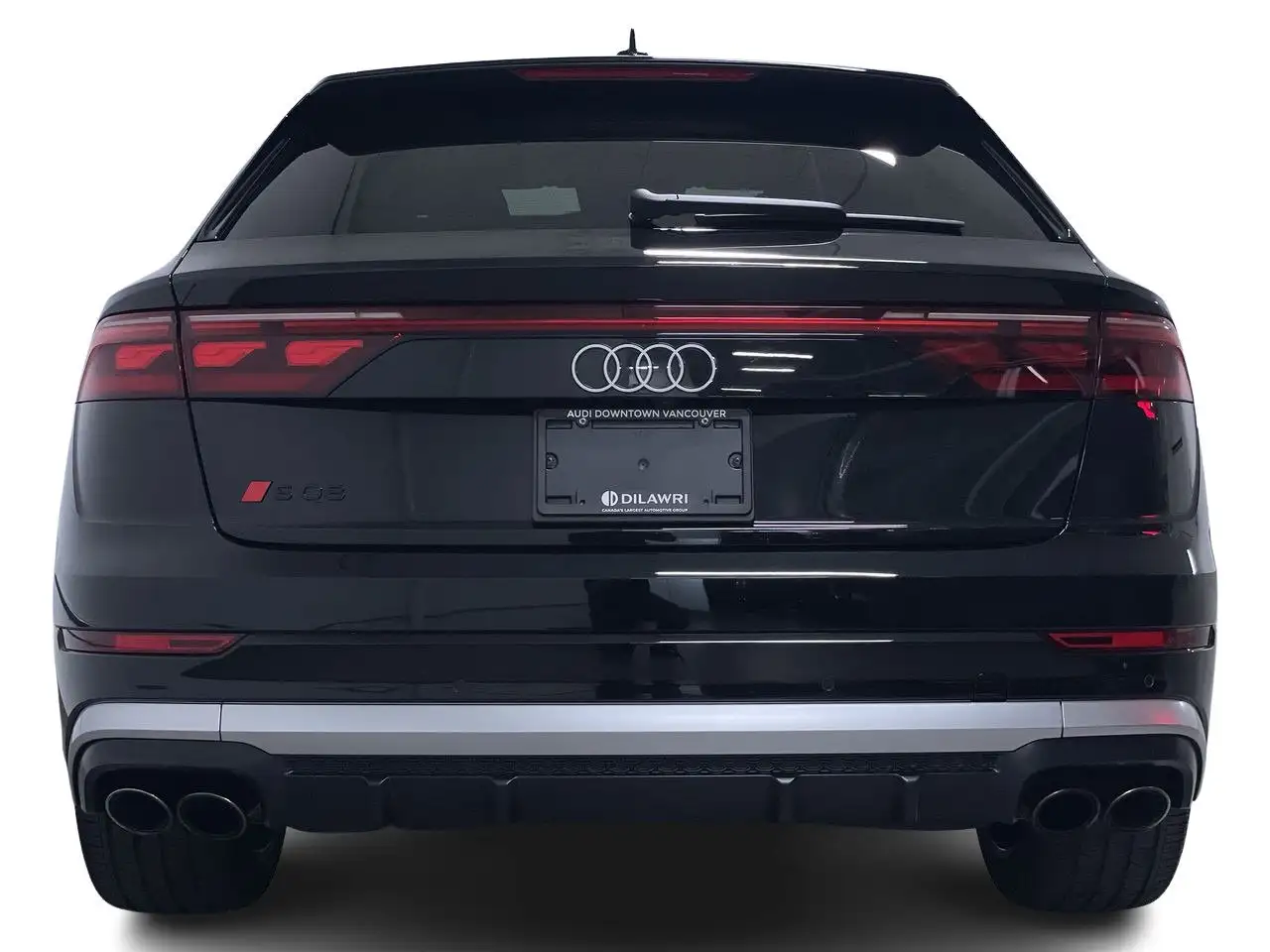 Audi SQ8 снимка Audi SQ8