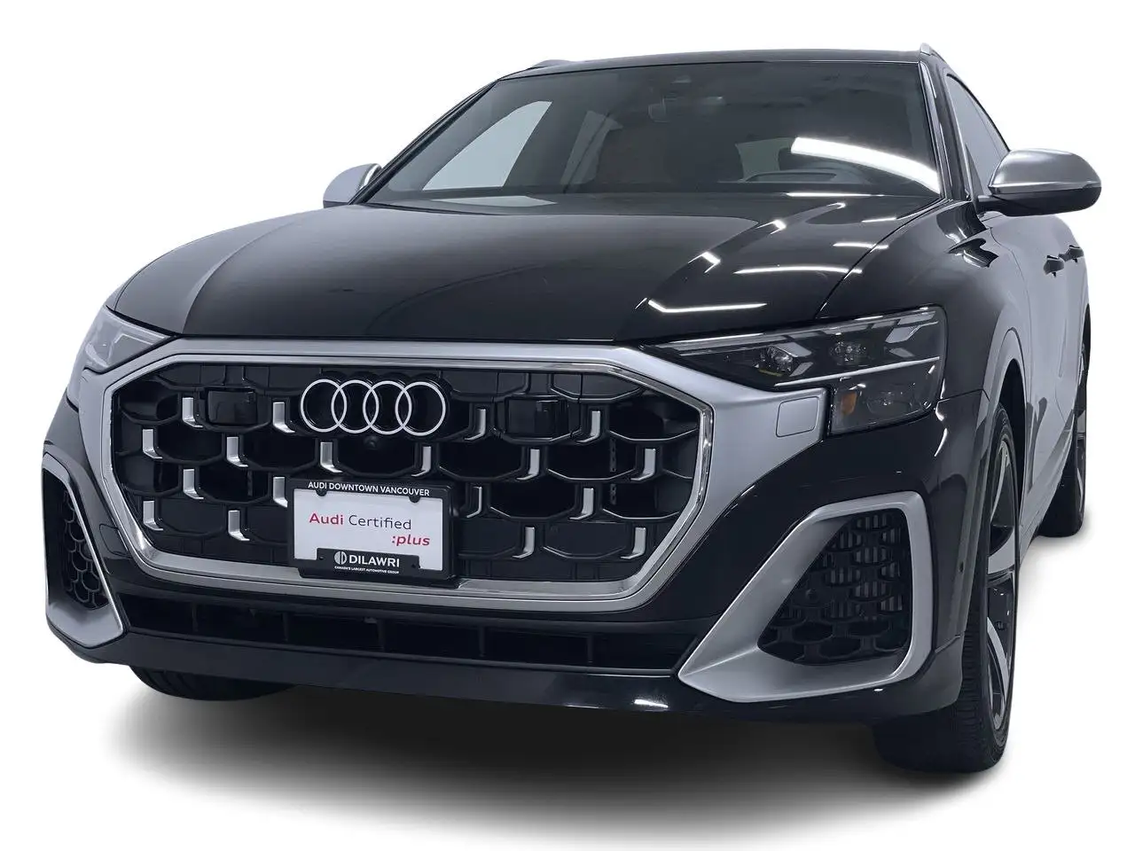 Audi SQ8 снимка Audi SQ8