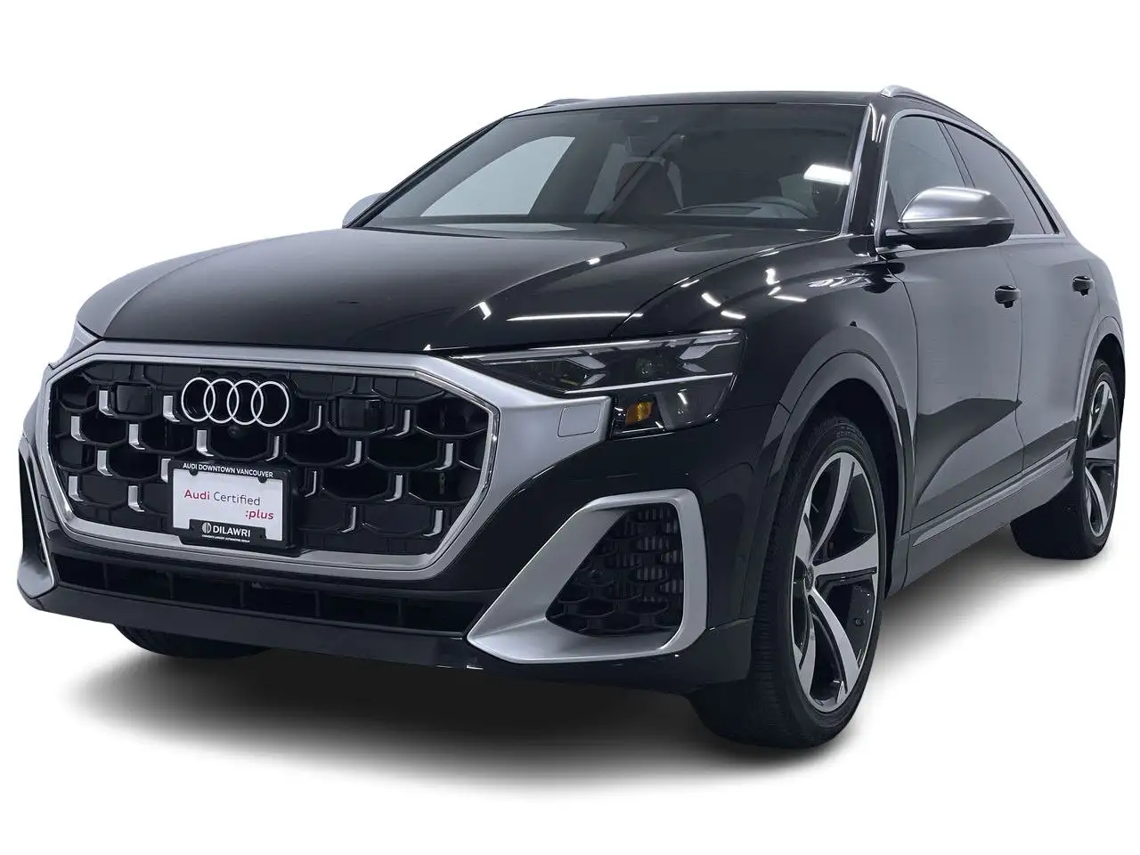 Audi SQ8 снимка Audi SQ8