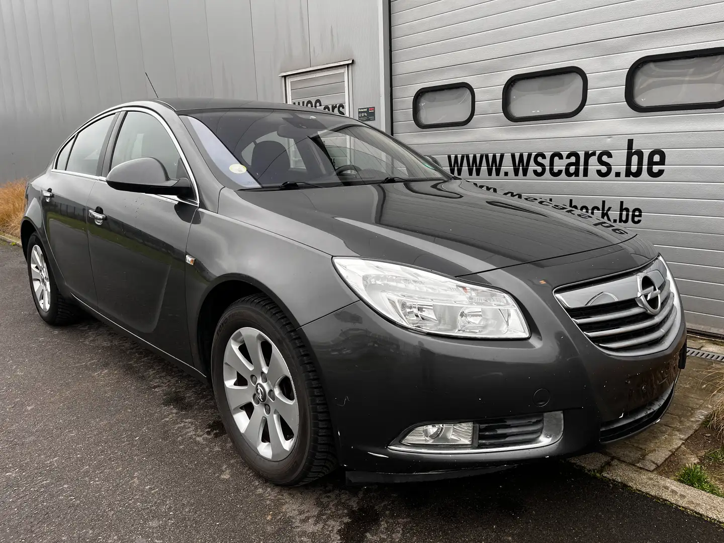 Opel Insignia 2.0 CDTi / ALU / CLIMA / TREKHAAK / CRUISE Gris - 1