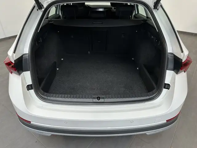 Skoda Octavia view 6