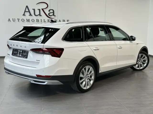 Skoda Octavia view 4