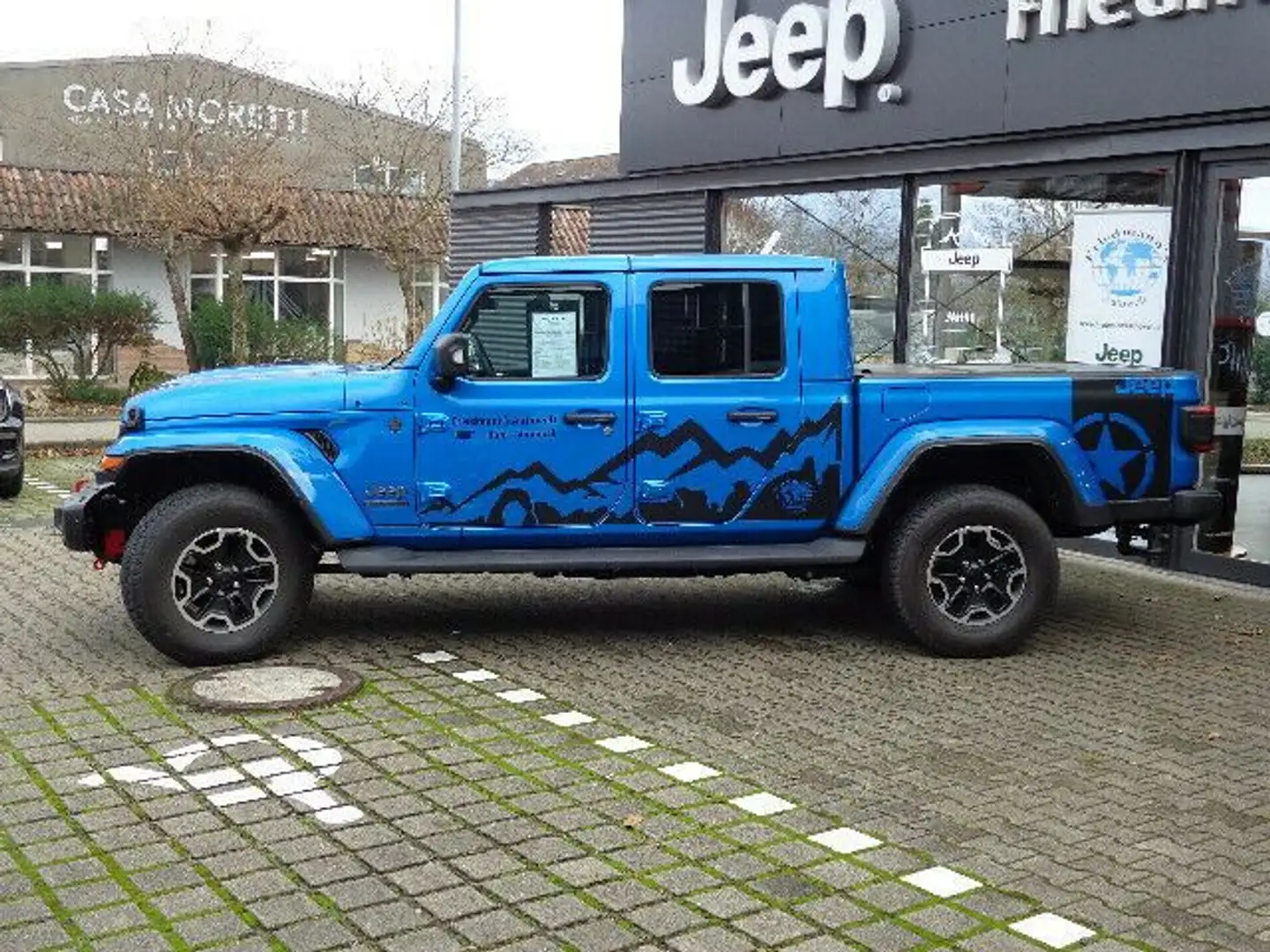 Jeep Gladiator 80th Anniversary Blau - 2