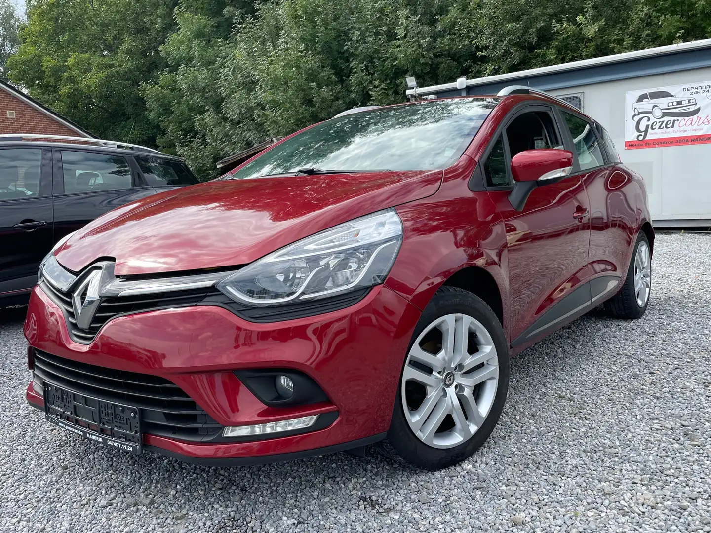 Renault Clio 0.9 TCE ENERGY ZE *NAVI/CLIM/CARNET COMPLET* Rood - 1